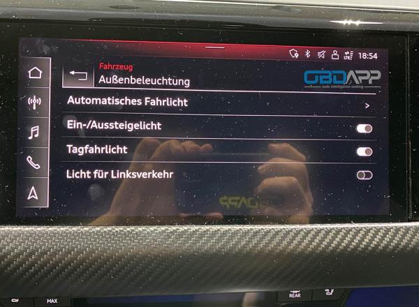 OBDAPP Shop - Audi A3 8Y Tagfahrlicht mit Heckleuchten und Bedienung  Infotainmentsystem freischalten
